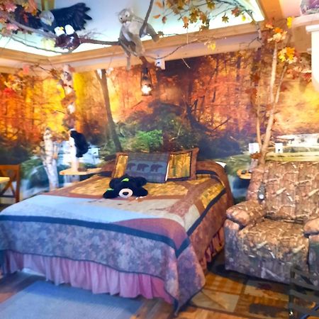 Bear Cove Inn Сент-Ігнас Екстер'єр фото